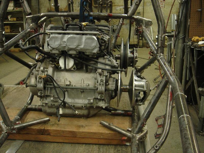 Pilot Basketcase engine mounting 001.jpg