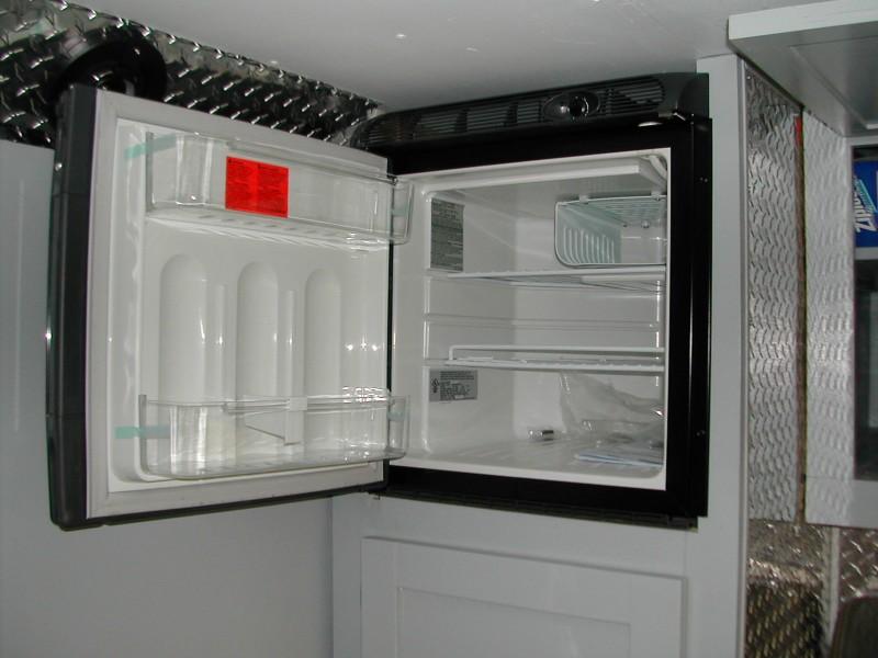 refrigerator.JPG