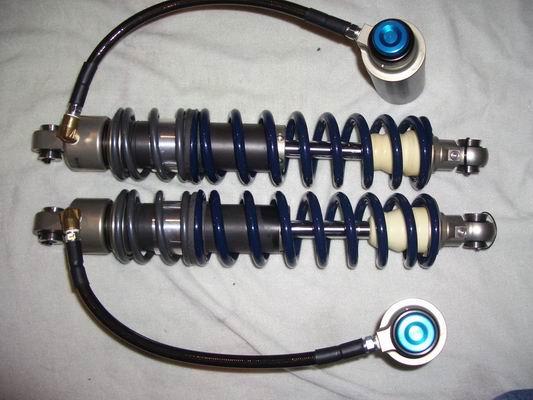 Front shocks.jpg