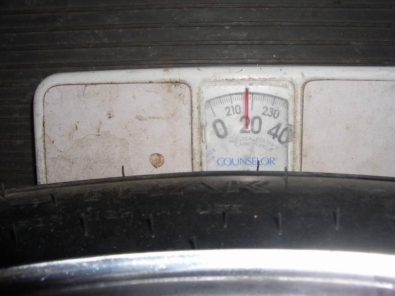 217 lbs Rear cornor weight with sand tire no rider.jpg
