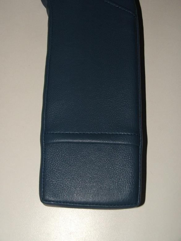 collars 006.jpg