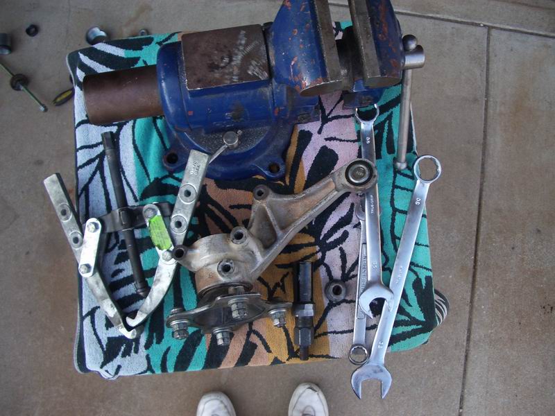 Tools to remove hub from knuckle.JPG