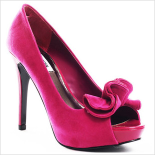 Hot-Pink-Shoes1.jpg