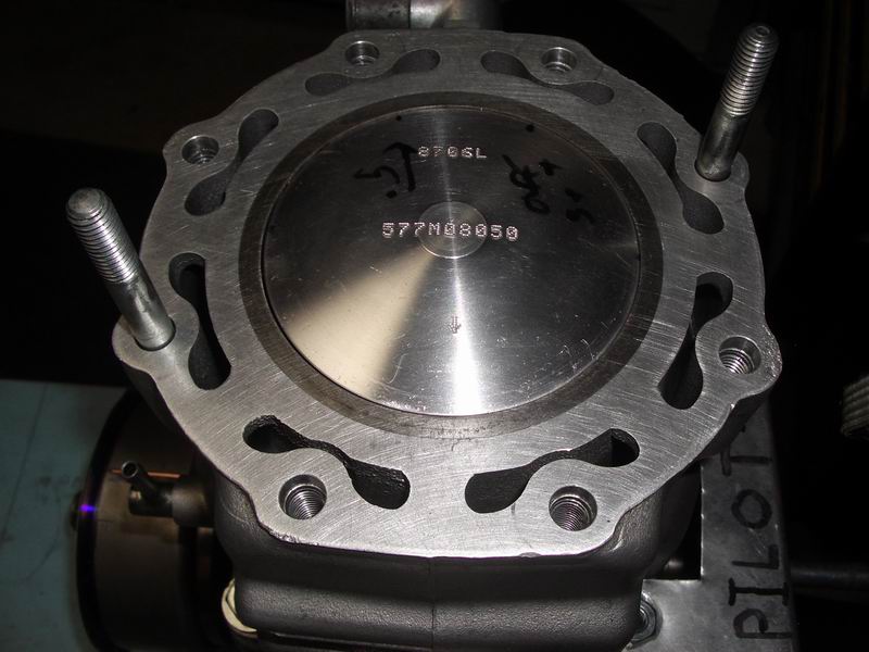 piston positin at TDC.jpg