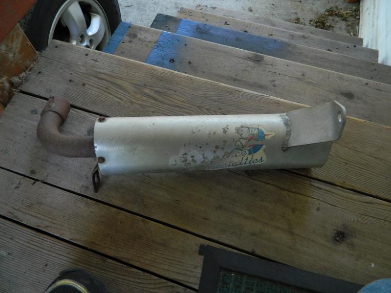 pilot muffler 002.JPG
