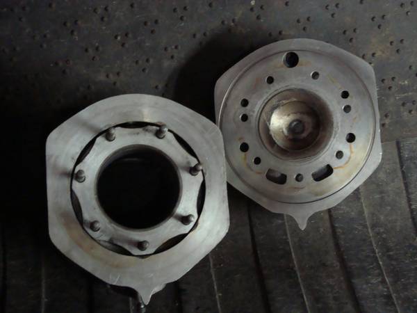 Cylinder and head apart.jpg
