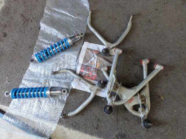 Pilot shocks 008 (640x480).jpg