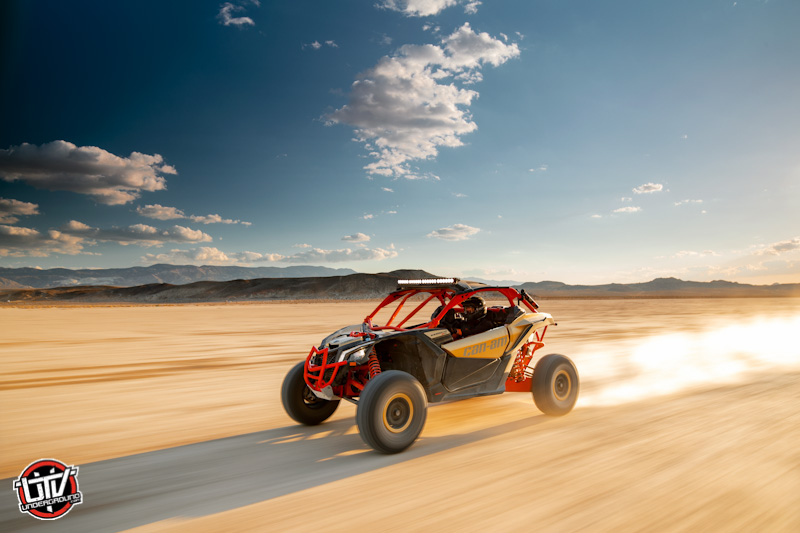 2017-can-am-Maverick-X3-Xrs-TURBO-R-Gold-_-Can-Am-Red-Desert-2-utvunderground.com_.jpg