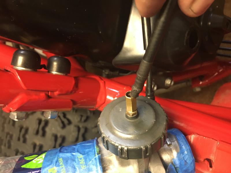 Carb Leak Test 2.jpg