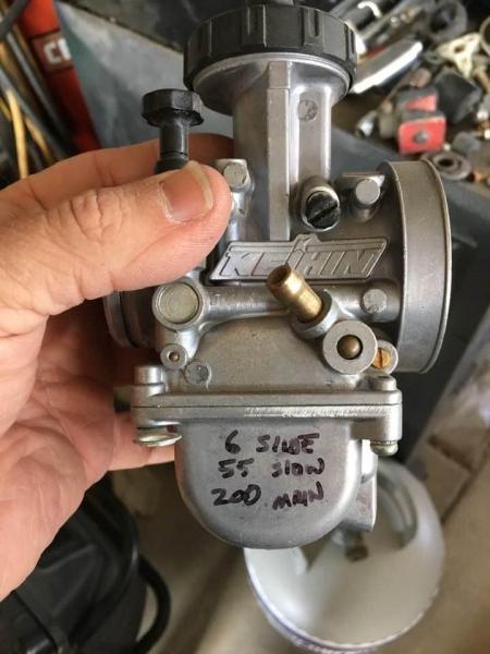 FL500 Keihin carb.jpg