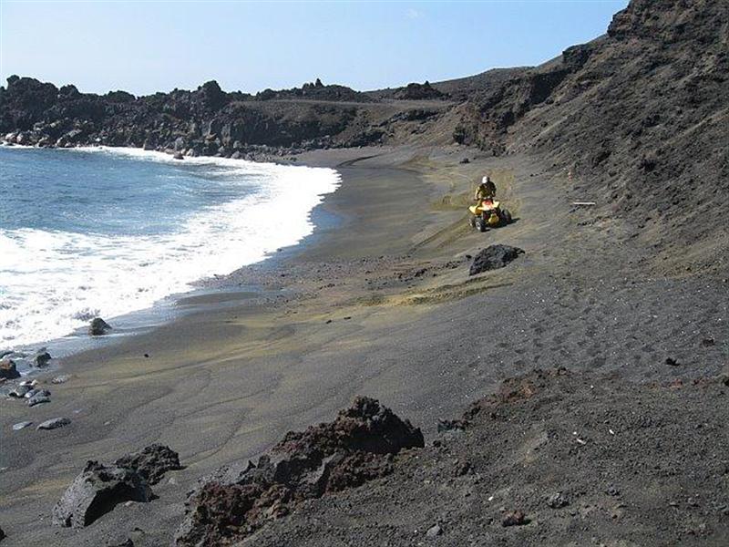 beach1.jpg