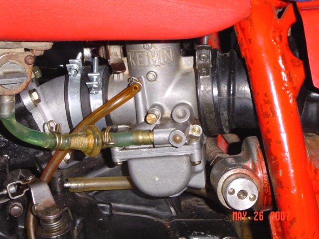 250r carb.jpg